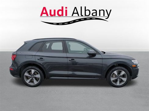 Used 2020 Audi Q5 2.0T Premium image 7