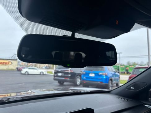 Used 2022 Mitsubishi Outlander SEL AWD/4WD image 64