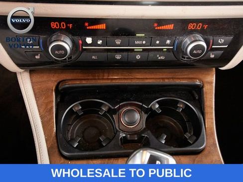 Used 2012 BMW 528i xDrive Sedan AWD/4WD image 19