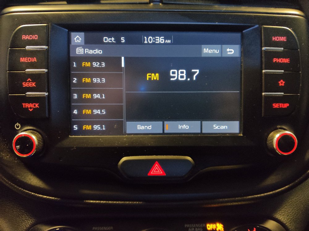 Used 2021 Kia Soul LX FWD image 25