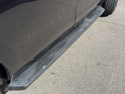 Used 2024 Ford Expedition Max XLT image 6