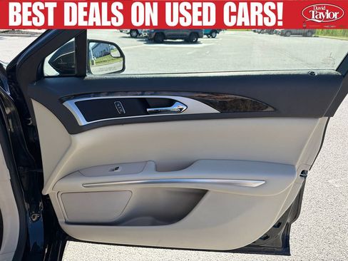 Used 2016 Lincoln MKZ w/ Equipment Group 200A Select FWD image 31