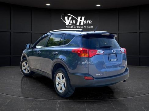 Used 2014 Toyota RAV4 XLE AWD/4WD image 5