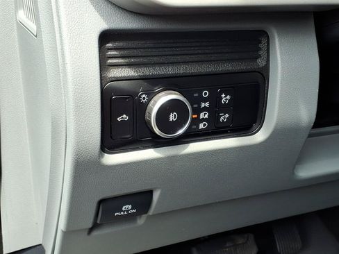 Used 2023 Ford F250 XL w/ XL Chrome Package AWD/4WD image 22