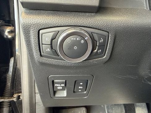 Used 2020 Ford F150 XLT w/ Equipment Group 302A Luxury AWD/4WD image 13