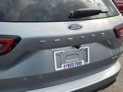 Used 2024 Ford Escape ST-Line Elite w/ Premium Technology Package AWD/4WD image 32