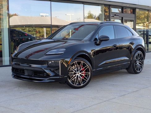 New 2025 Porsche Macan Turbo Electric image 1