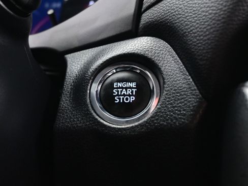 Used 2024 Toyota RAV4 XLE FWD image 22