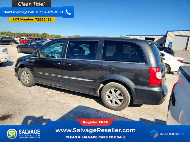 Used 2012 Chrysler Town & Country Touring w/ Entertainment Group #1 FWD image 3