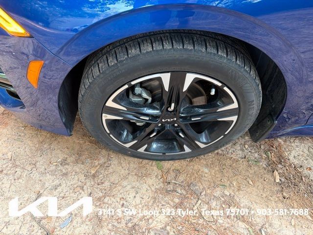 Used 2022 Kia K5 GT-Line FWD image 4