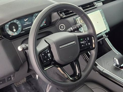New 2026 Land Rover Range Rover Velar S AWD/4WD image 21