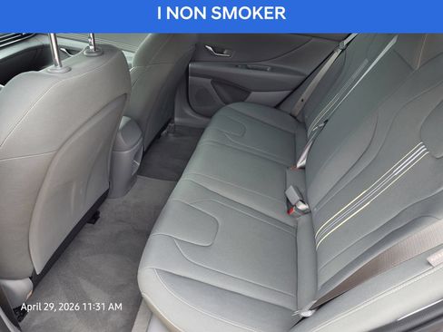 Certified 2025 Hyundai Elantra Sport FWD image 16