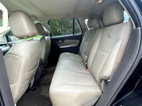 Used 2013 Ford Edge SE image 14