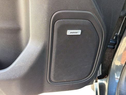 Used 2021 Chevrolet Silverado 1500 LT Trail Boss w/ Convenience Package II image 23