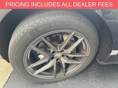 Used 2023 Porsche Macan Turbo AWD/4WD image 12