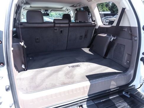Used 2014 Lexus GX 460 w/ Premium Package AWD/4WD image 43