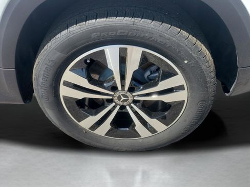 Certified 2026 Mercedes-Benz GLB 250 image 9