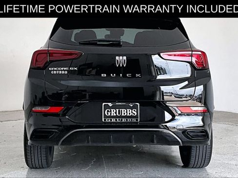 Used 2025 Buick Encore GX Sport Touring w/ Comfort Package FWD image 5