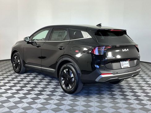New 2026 Kia Sportage LX image 5