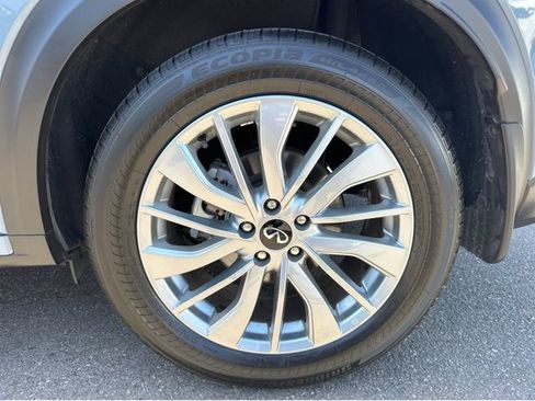 Used 2023 INFINITI QX50 Luxe FWD image 15