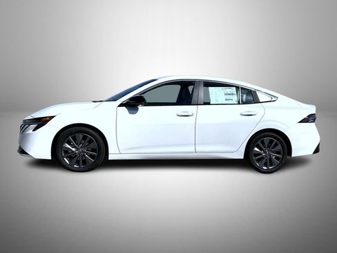 New 2026 Nissan Sentra SL image 8