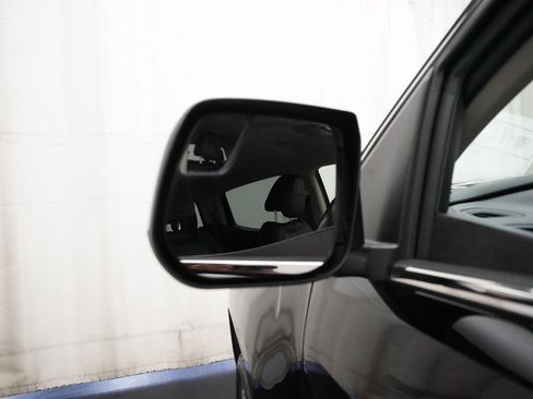 Used 2019 GMC Canyon Denali image 24