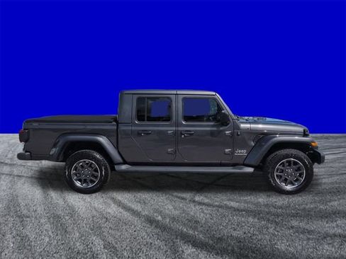 Used 2020 Jeep Gladiator Overland AWD/4WD image 3