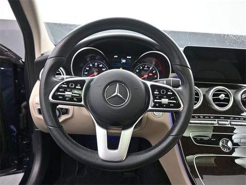 Used 2019 Mercedes-Benz C 300 Sedan image 2
