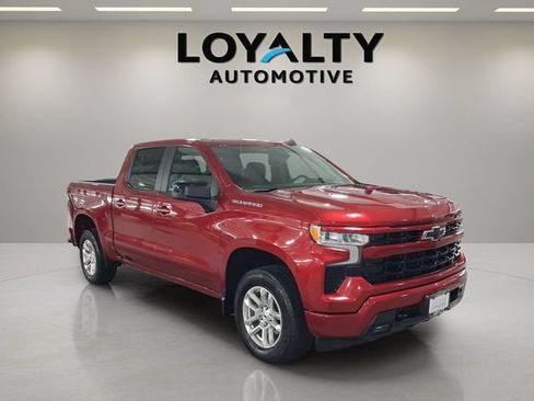 Used 2023 Chevrolet Silverado 1500 RST AWD/4WD image 7