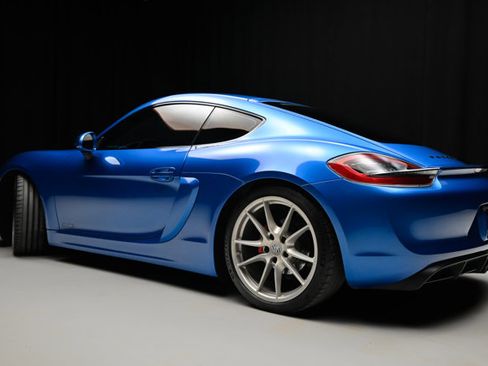 Used 2015 Porsche Cayman GTS image 18