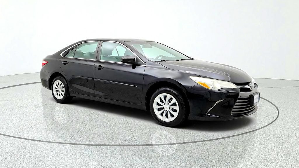 Used 2016 Toyota Camry LE w/ Protection Package (Q2) FWD image 3