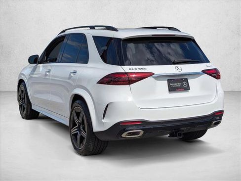 New 2026 Mercedes-Benz GLE 580 4MATIC image 9