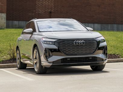 Used 2025 Audi Q4 e-tron Premium Plus w/ Premium Plus