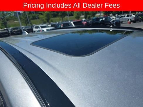 Used 2025 Toyota RAV4 XLE w/ Convenience Package AWD/4WD image 10