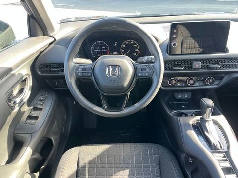 New 2026 Honda HR-V LX image 14
