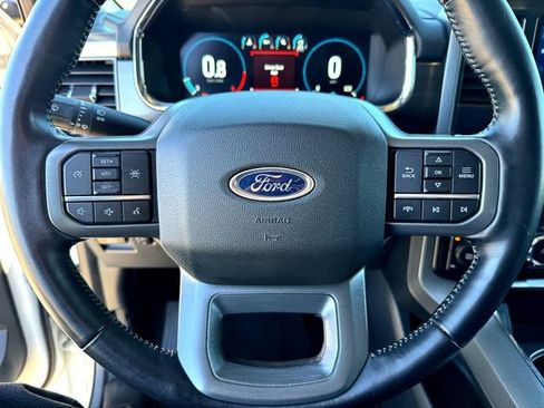 Used 2022 Ford F150 Lariat w/ Equipment Group 501A Mid image 11