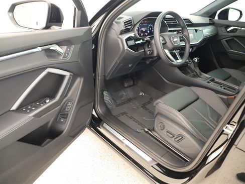 Certified 2024 Audi Q3 2.0T Premium Plus image 14