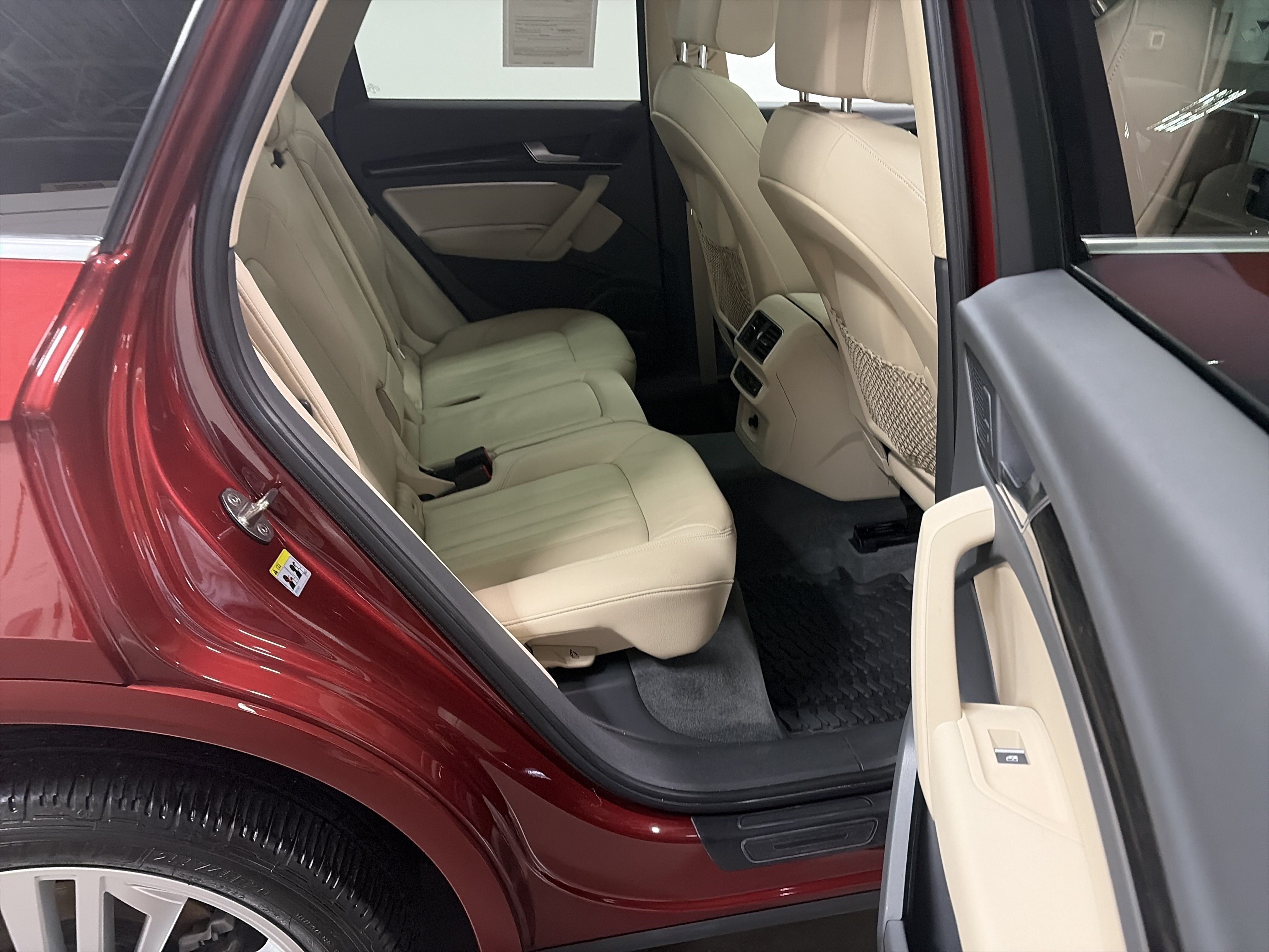 Used 2018 Audi Q5 2.0T Premium Plus AWD/4WD image 33