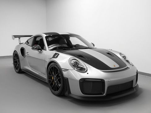 Certified 2018 Porsche 911 GT2 RS w/ Weissach Package image 10
