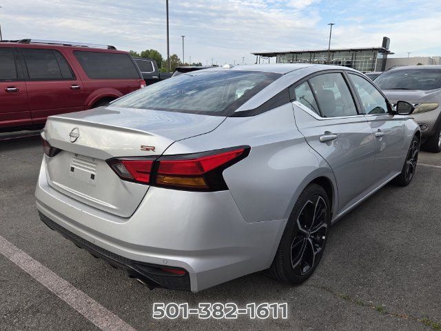 Used 2025 Nissan Altima 2.5 SR FWD image 5