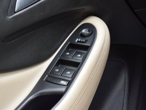 Used 2019 Buick Envision Preferred FWD image 20