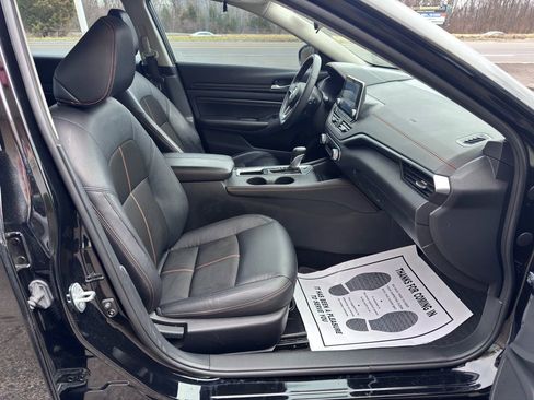 Used 2022 Nissan Altima 2.5 SR image 29