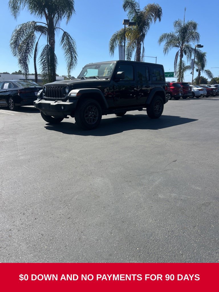 Used 2025 Jeep Wrangler Unlimited Sport AWD/4WD image 1