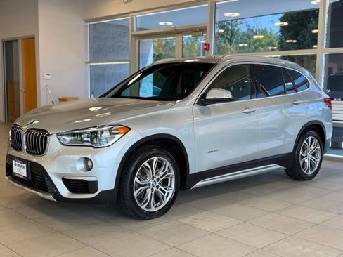 Used 2016 BMW X1 xDrive28i AWD/4WD image 4