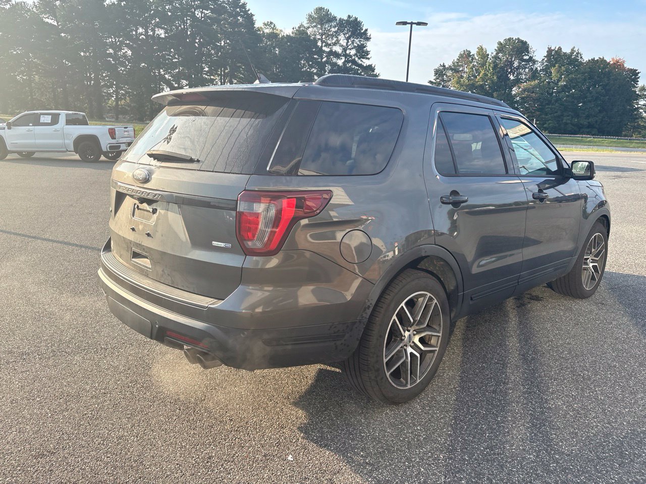 Used 2019 Ford Explorer Sport w/ Equipment Group 401A AWD/4WD image 8