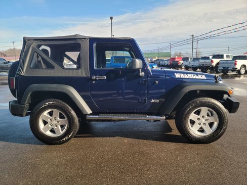 Used 2013 Jeep Wrangler Sport image 17