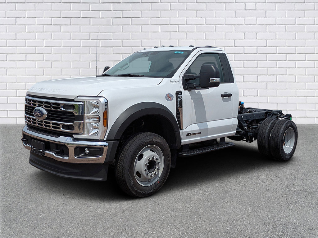 New 2026 Ford F450 XL w/ XL Chrome Package RWD image 1