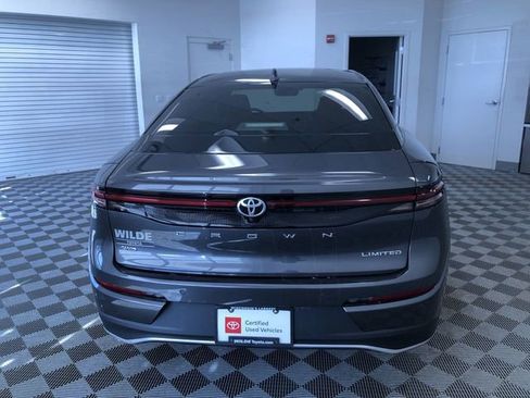 Certified 2023 Toyota Crown Limited image 15