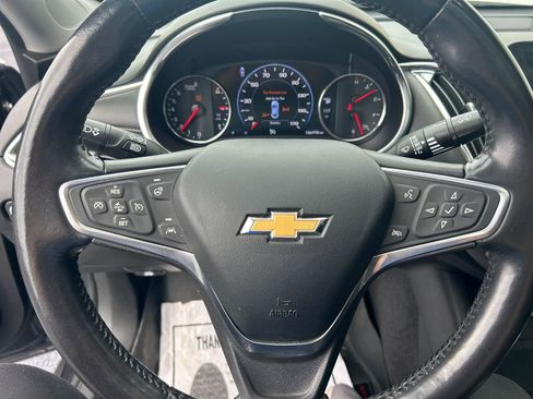 Used 2022 Chevrolet Malibu Premier FWD image 20