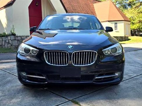 Used 2012 BMW 550i Gran Turismo w/ Driver Assistance Pkg image 30
